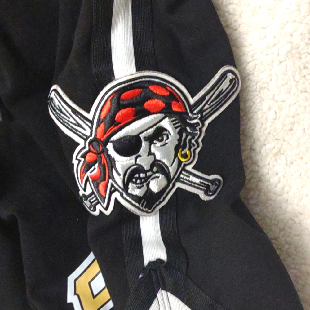PRO-Standards  Pittsburgh Pirates Shorts